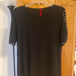 Medium woman’s cute shirt