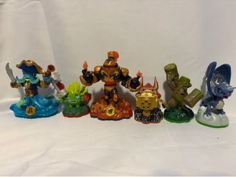 Skylander figures lot