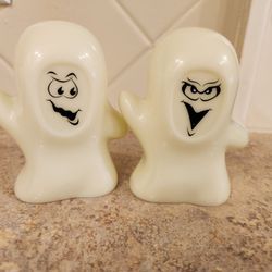Matchbox Vintage Glow In The Dark Ghosts 