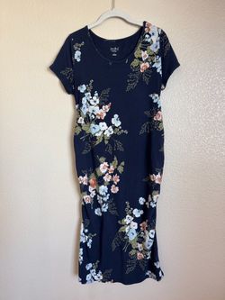 Floral maternity dress