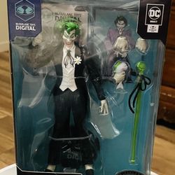 Collectible Joker Figure 
