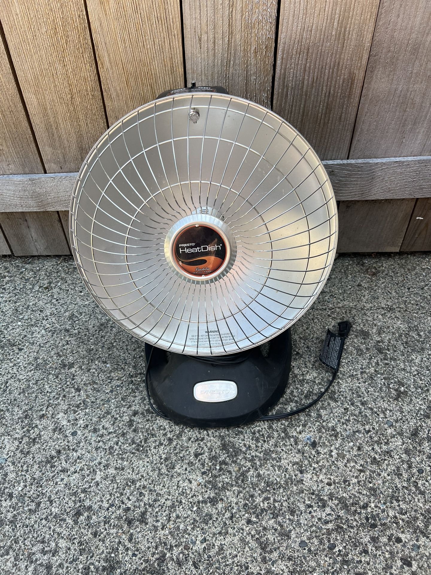 Parabolic Electric Presto Heatdish Plus Parabolic Heater Presto