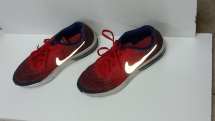 NIKE Air Max Sequent shoes. size 6Y $25 obo
