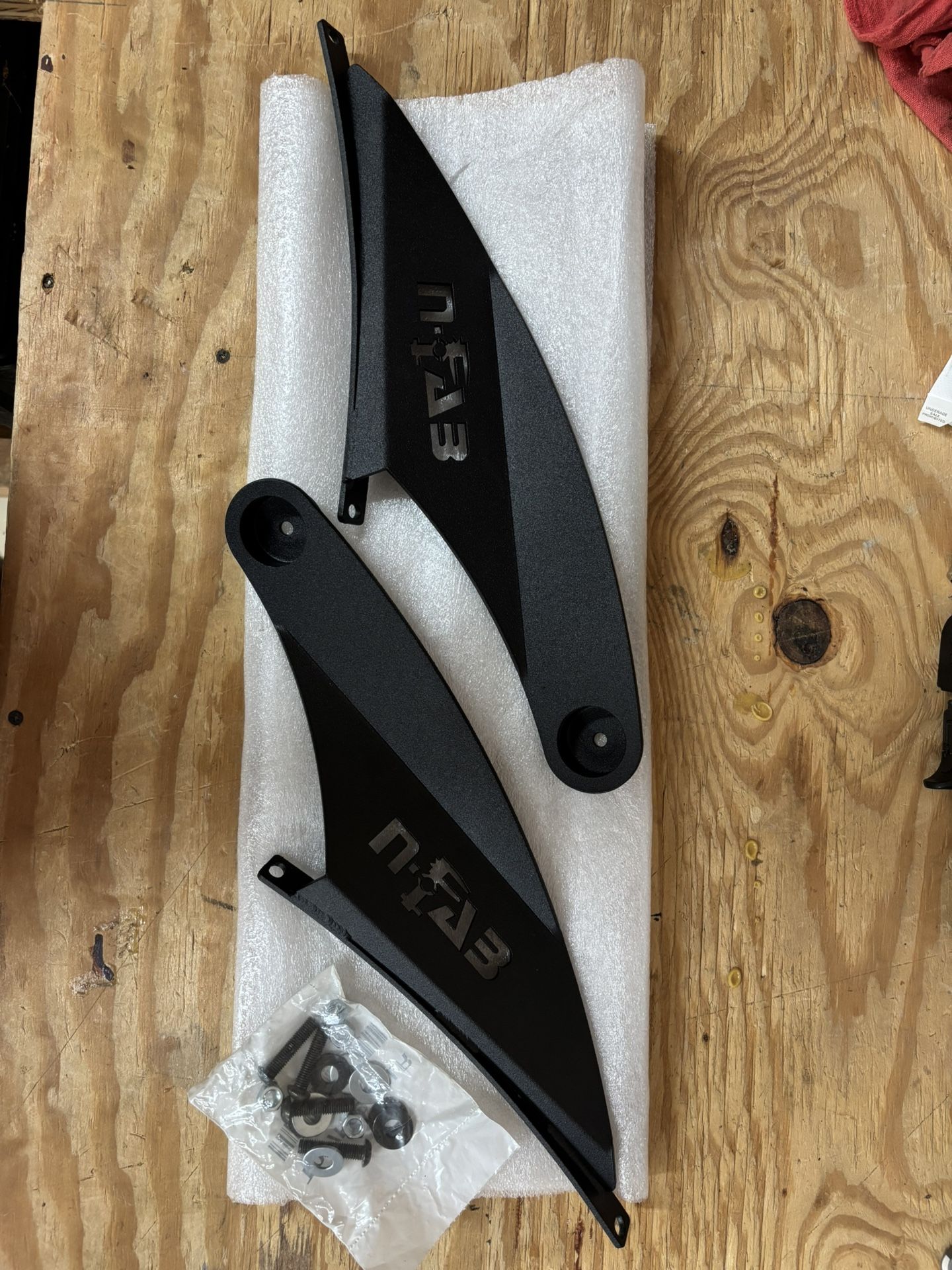 N-Fab D0949LR Roof Mounted Lightbar Brackets, Dodge Ram 2009-15 1500/2500/3500.