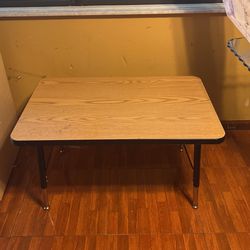 Daycare Table