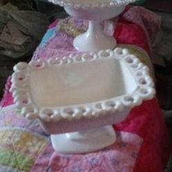 2 Vintage Milk Glass Bowls 