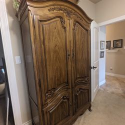 Thomasville Bedroom Set