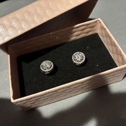 Positive Diamond Earrings Circle
