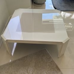 Acrylic Coffee Table 