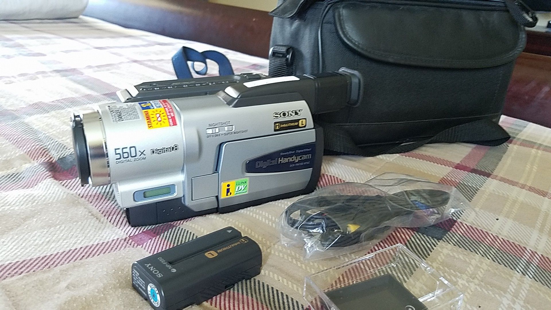 Digital video cam corder sony dcr-trv130