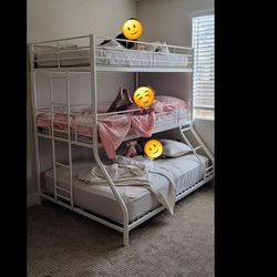 triple bunk bed twin twin full