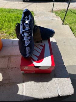 Brand New Nike 10 1/2  $100