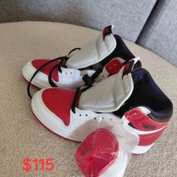 Sneakers In Excellent Condition