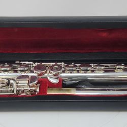 The Gemeinhardt 30SB Flute 