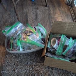 Costume Jewelry Paparazzi Type Jewelry. I Probably Have Close To 200 Items. Rings, Necklaces, Bracelets, Pendants Etc. 