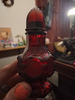 RUBY RED GLASS  SALT & PEPPER 
