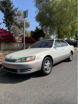 1993 Lexus ES300