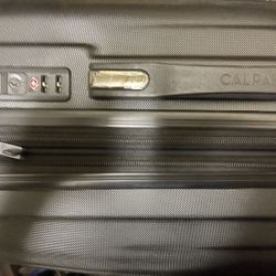 Two Carrying On Baggage Like New 