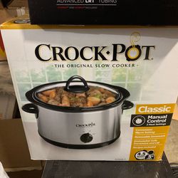 Crock pot slow cooker 4.5 Quarts