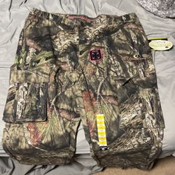 Men’s 44-46 Mossy Oak Hunting Pants 