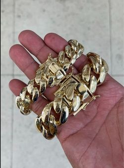 Gold Cuban Link Chain Bracelets