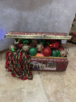 Christmas Treasure Box Vintage 
