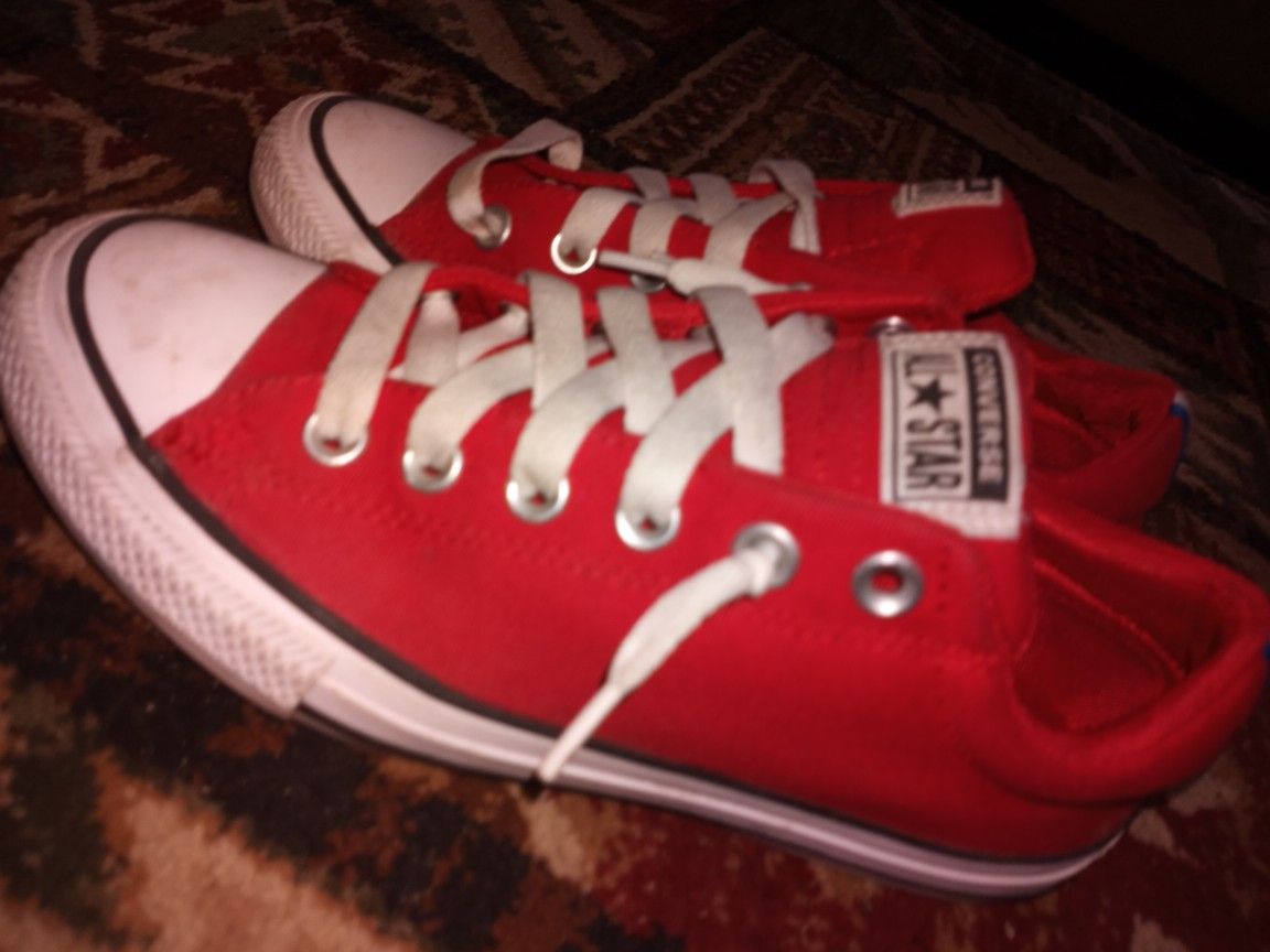 Red Converse All Start Shoes Size 5y Good Shape