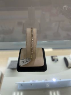 14kt solid gold diamond bracelet