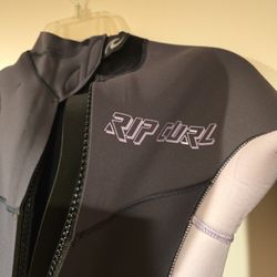 Girls Rip Curl Full Wetsuit Size 14