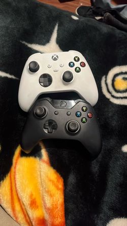 X Box Controllers