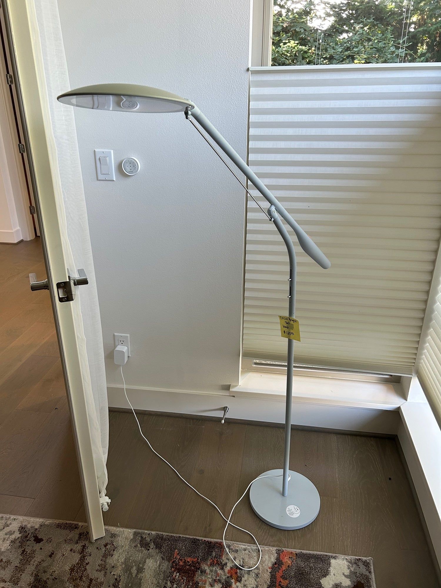 Cricut Bright 360 Floor Lamp