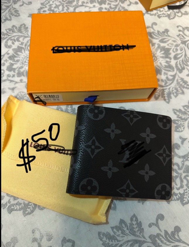 DESIGNER WALLETS (READ DESCRIPTION)