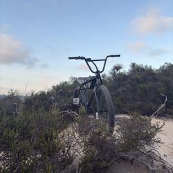 Zooz E-bike 