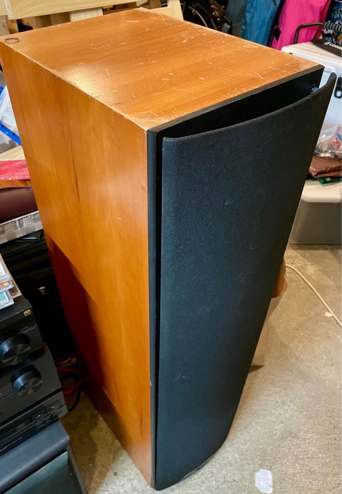 Klipsch RF7 250W per channel, 1000W max speakers! Dual 10” woofers!