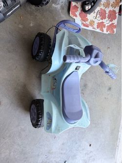Bluey Children's Ride On