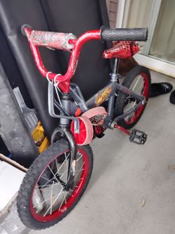 16-inch Huffy Marvel Avengers kids
