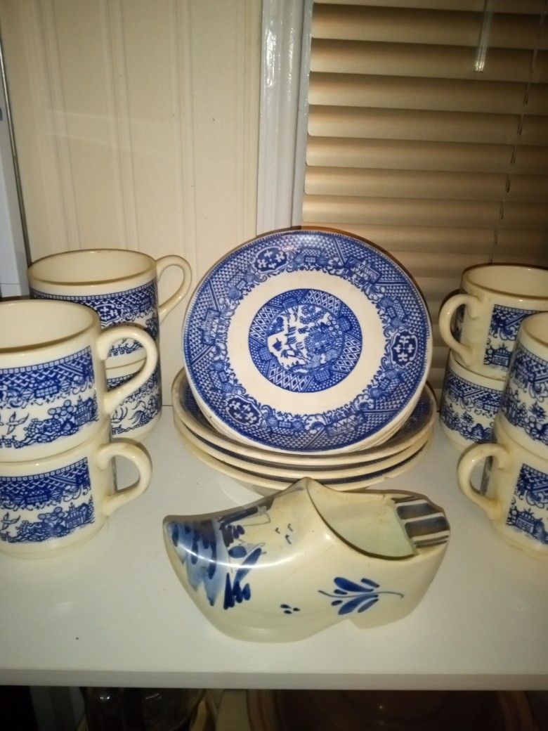 Vintage Dishware 