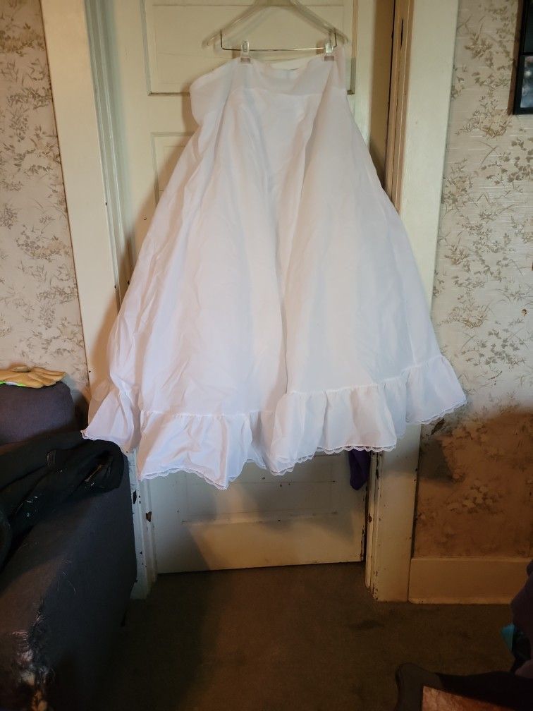 Crinoline Skirt For Under Wedding Dress