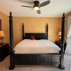 4-post Eastern King Bedroom Set