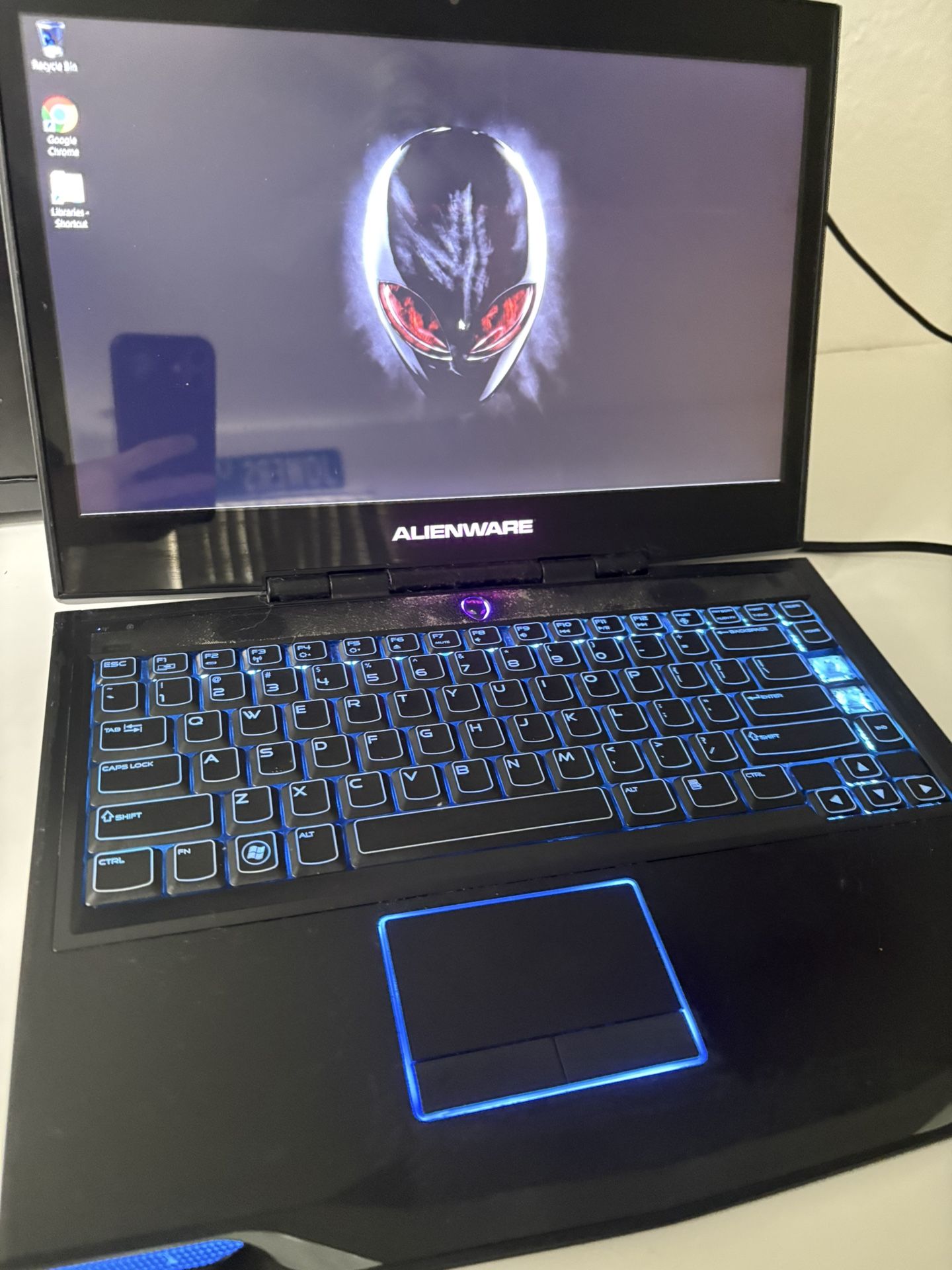 Alienware M14