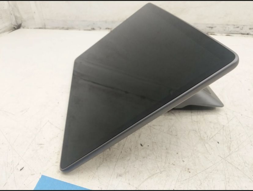 Tesla 1089543-00-1- Asy Center Display M3