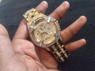 Gold watch used