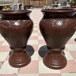 New Flower Pots Made Out Of Clay 