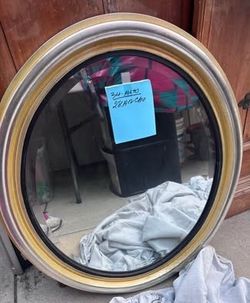 Antique convex mirror, "bullseye" or "rondel" mirror. 28x34