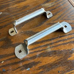 Metal utility cabinet handles”Chest / trunk pull handles”