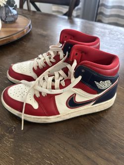 Women’s Nike Jordan 1