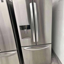 Refrigerator 30 Wide 