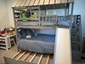 Bunk Bed - Twin with Trundle and Slide