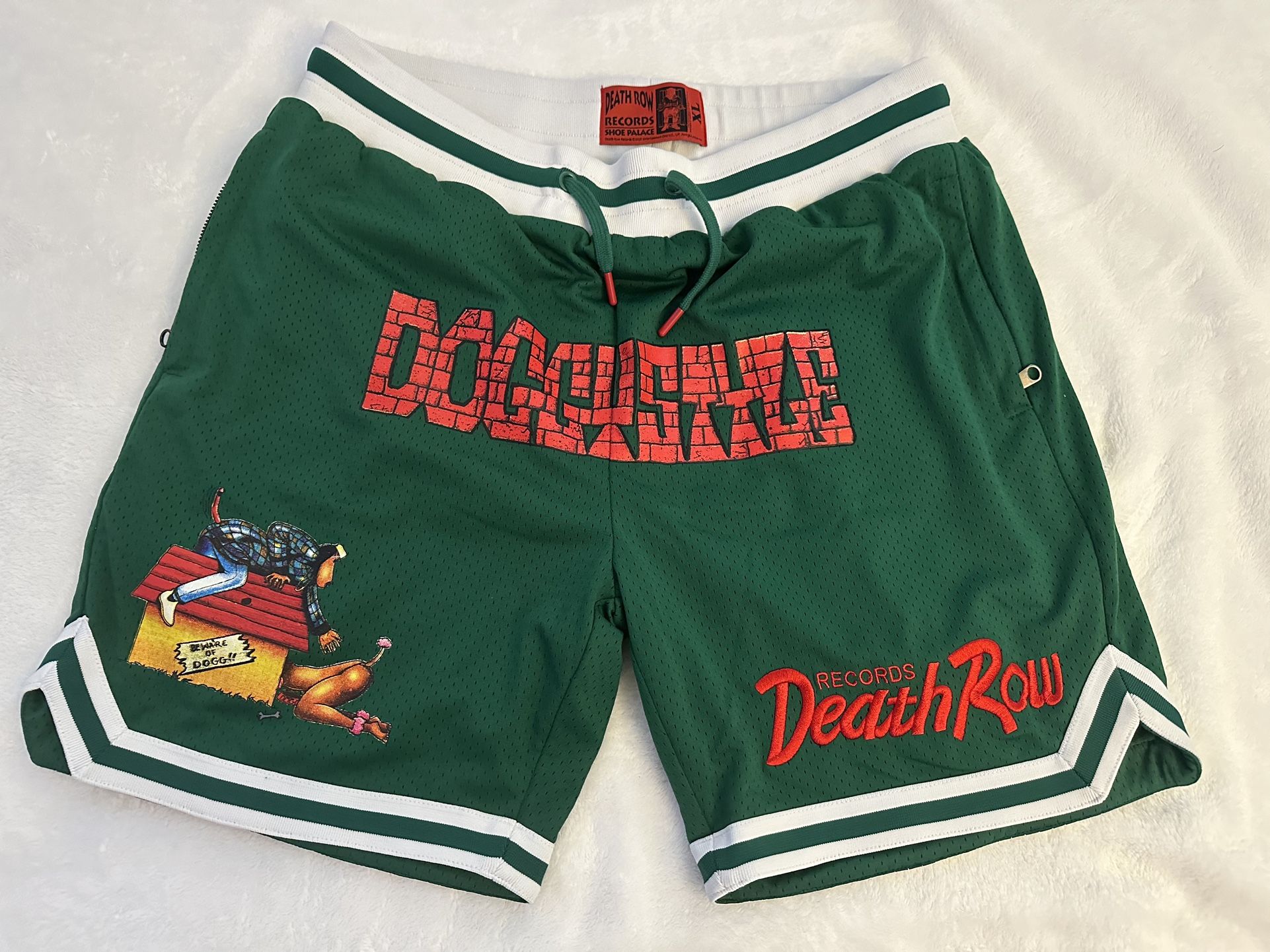 Deathrow - Doggystyle Shorts with two front zipper pockets - XL