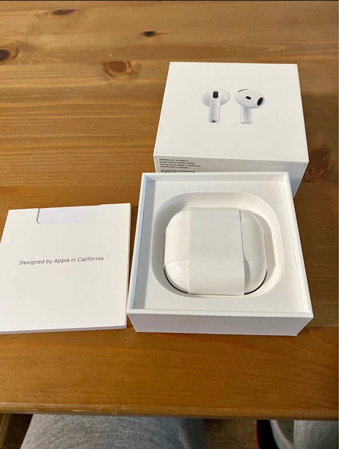 Airpod 4th Gen (Active Noise Cancel)